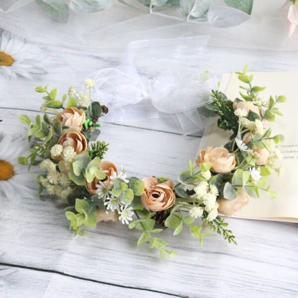 Forest style curled edge rose headband, simulated starry sky, eucalyptus wreath, bride's wedding dress, photography, headwear - Image 3